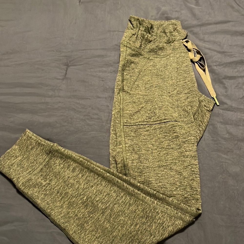 dark green aerie drawcord leggings